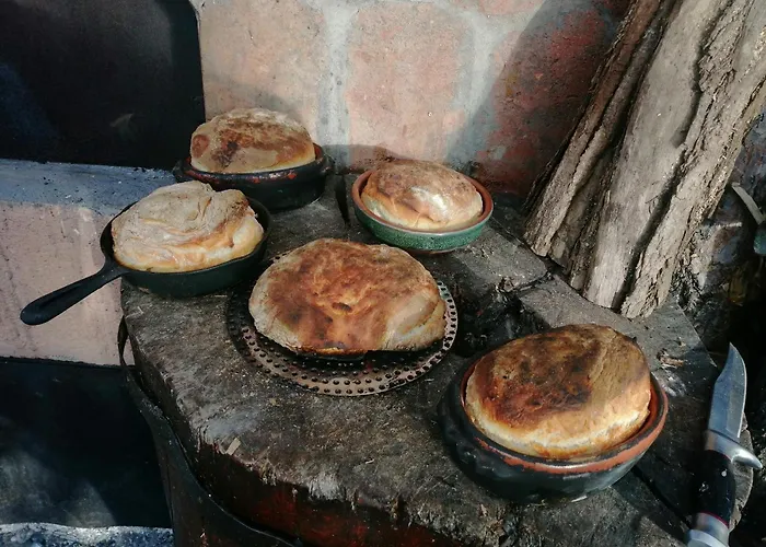 Mala Kelja Lux رودنيك