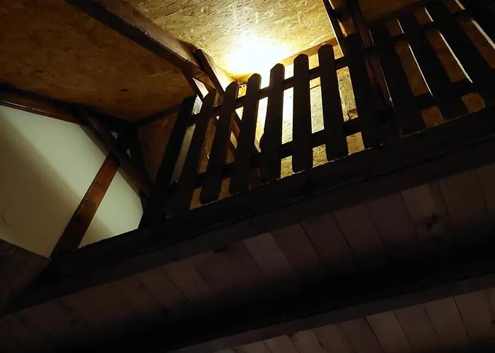 Mala Kelja Lux رودنيك